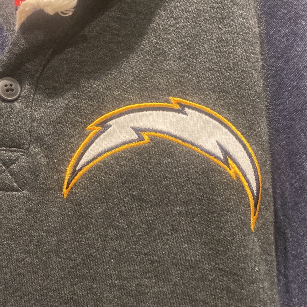 Chargers pullover sweater - Picture 2 of 7